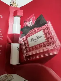 Diorミスディオール エッセンス 1mlサンプル