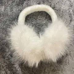 イヤーマフ　耳当て　白　ファー