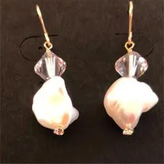 スワロフスキー×変形パールピアスホワイト