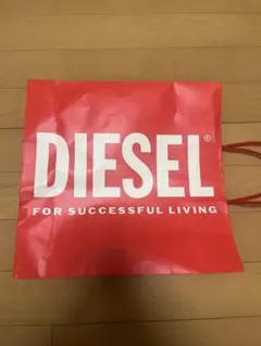 DIESEL ショッピングバッグ 赤のサムネイル