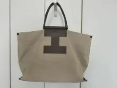 IACUCCIイアクッチ　トートバッグ　牛革　ソルベット L A4 大容量のサムネイル