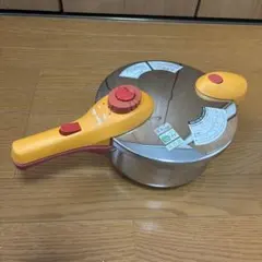 松居一代 プロデュース Majic Cooking マジッククッキング 圧力鍋のサムネイル