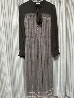 axes femme ワンピース
