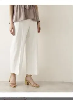 【NATURAL BEAUTY BASIC】洗えるボタンポイントストレートパンツ