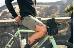 CHROME 自転車用ハンドルバーバッグのサムネイル