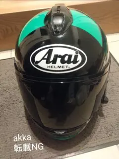 AraiのSZ-Ram4 クランチロウデザインのグリーン・ブラックヘルメット。 AraiのSZ-Ram4 クランチロウデザインのグリーン・ブラックヘルメット
