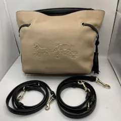 美品　コーチcoach ホース&キャリッジショルダーバッグ タッセル付　シボ革