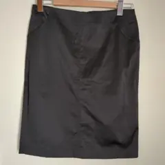 黒 タイトスカート 後ろファスナー