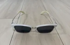 SPIVVY サングラス ホワイト系のサムネイル