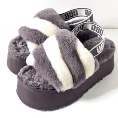 UGG 　アグ　ストライプファーサンダル 25cm　厚底サンダル