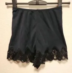 GUNZE　LOU　コットンフレアパンツ