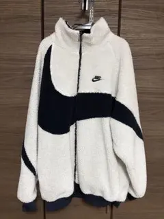 Nike リバーシブル　フリースボアジャケット ホワイト/ネイビー
