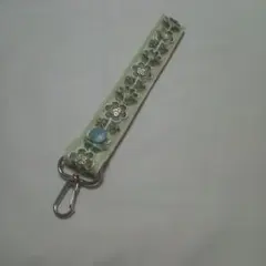 インド刺繍ストラップ　 ハンドメイド