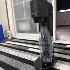 SodaStream 炭酸水メーカー 本体 ブラック 未使用 sodastream 炭酸水メーカー 本体 ブラック - メルカリ