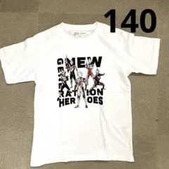 ユニクロ　ウルトラマンTシャツ　140