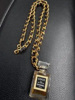 希少 CHANEL No19 シャネル 香水 ミニボトル ネックレス パフューム