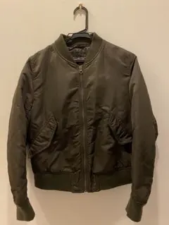 UNIQLO ユニクロ　MA-1ジャケット Mサイズ カーキ