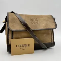 ロエベ LOEWE スエード　レザー　アナグラム　カメラ　ショルダーバッグ