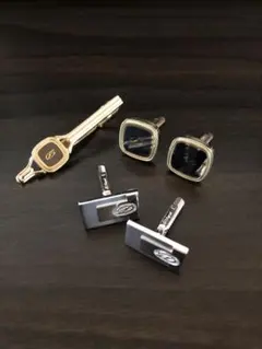 S.T. Dupont ネクタイピン カフスボタンセット S.T. Dupont ネクタイピンとカフスボタンセット デュポン ST.デュポン