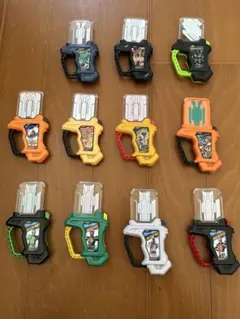 【美品】仮面ライダーエグゼイド　ガシャット11個