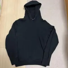 ユニクロ パーカー ブラック