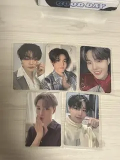 TREASURE トレーディングカード 5枚セット