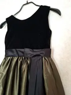 ジュニアドレス　ロングドレス　黒　ブラック　カーキ ゴールド　150