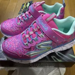 Item thumbnail for item fc72e1e4-4d39-450c-9675-f9711e1f1653