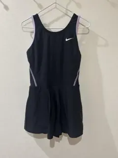 ☆美品 NIKE 水着 スイムウェア 140㎝ 黒☆