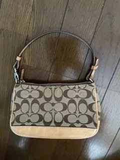 お値引きOK様専用　コーチ シグネチャーミニハンドバッグ