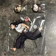 鬼滅の刃　鋼塚蛍　小鉄　縁壱零式　刀鍛冶　缶バッジ　特典　アクスタ