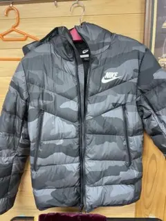 Nike フード付きダウンジャケット Sサイズ グレー・カモ
