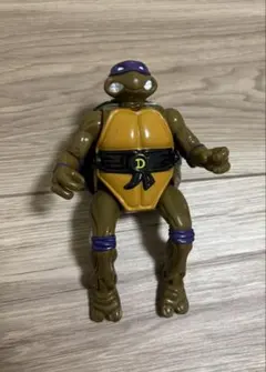 ミュータントタートルズ　変形フィギュア　ドナテロ