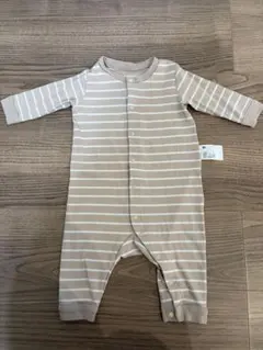 UNIQLO ベージュ ストライプロンパース 70cm