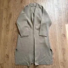 GU ジーユー　ニットロングガウンコート　ベージュ　長袖