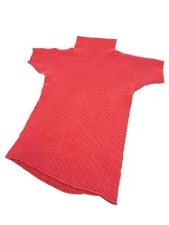 ISSEY MIYAKE イッセイミヤケ PLEATS プリーツカットソー 赤のサムネイル