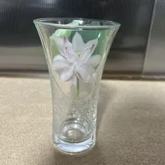 ガラス　花瓶　フラワーベース