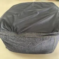無印良品　体にフィットするソファ　小　デニムカバー　ビーズクッション シミあり