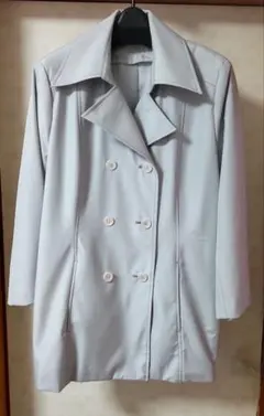 グレー ダブルブレスト スプリングコート 3L ボリエステル素材　ゆったり