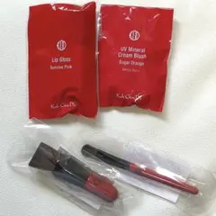 江原道 メイク小物セット ブラシ チークカラー リップグロス等 まとめてのサムネイル
