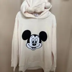 ミッキーマウス フリースパーカー ポンポン付き