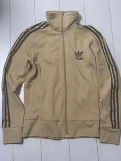adidas ベージュ トラックジャケット