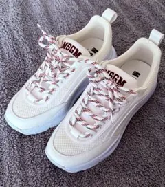 【美品】MSGM(エムエスジーエム) ローカット スニーカー 40サイズのサムネイル