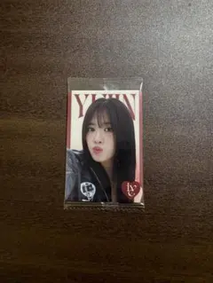IVE Yujin トレカ