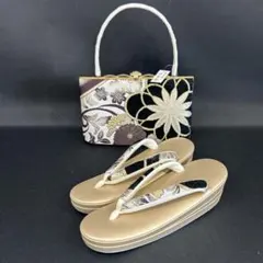 新品】草履バッグセット モダン草花柄 白梅 24cm 04355N - メルカリ