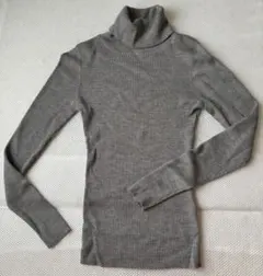 ミシェルクラン　グレー タートルネック 長袖セーター