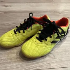 Luzes フットサルシューズ 蛍光イエロー - メルカリ