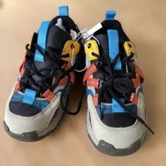 ZARAキッズスニーカー　新品20センチ