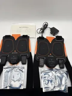 【週末限定セール】【美品】SIXPAD アームベルト 2個セット MTGのサムネイル