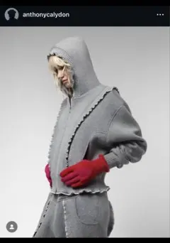 11747391 Anthony Calydon hoodie - メルカリ